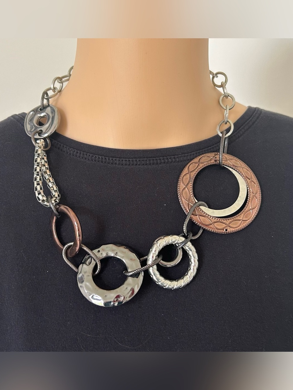 Mixed Metal Circle Link chain Statement Necklace - Women Jewelry